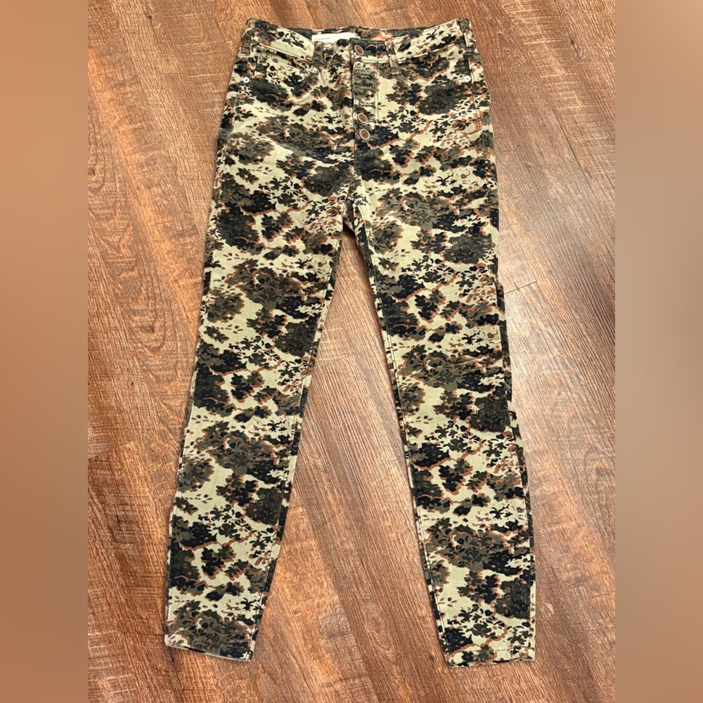 Anthropologie Pilcro Women's Corduroy Pants Women's Size 28 High-Rise Skinny